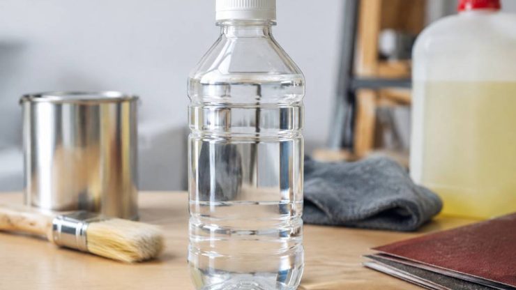 Composition du white spirit : ce que contient vraiment ce solvant polyvalent
